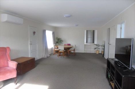 Photo of property in 2/25 Braithwaite Street, Karori, Wellington, 6012
