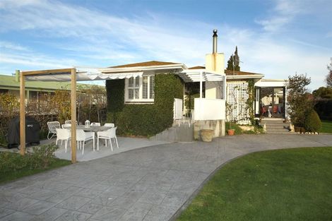 Photo of property in 31 Breadalbane Road, Havelock North, 4130