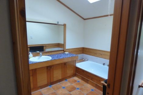 Photo of property in 29 Doralto Road, Frankleigh Park, New Plymouth, 4310