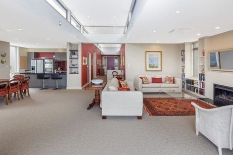 Photo of property in 8a Macmillan Avenue, Cashmere, Christchurch, 8022