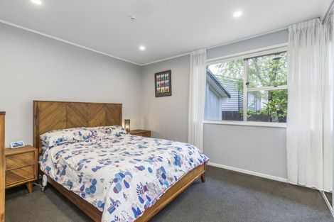 Photo of property in 3 Glynnbrooke Street, Te Atatu South, Auckland, 0610