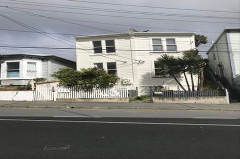 Photo of property in 64 Wallace Street, Mount Cook, Wellington, 6021