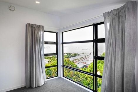 Photo of property in 6 Satchell Way, Kaiwharawhara, Wellington, 6035