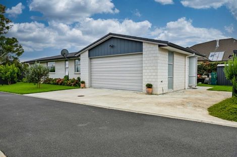 Photo of property in 9a Tui Glen, Omokoroa, 3114