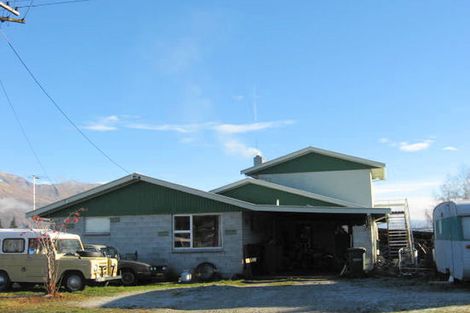 Photo of property in 139 Upton Street, Wanaka, 9305