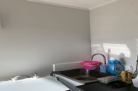 Photo of property in 50b Hartford Crescent, Totara Park, Upper Hutt, 5018