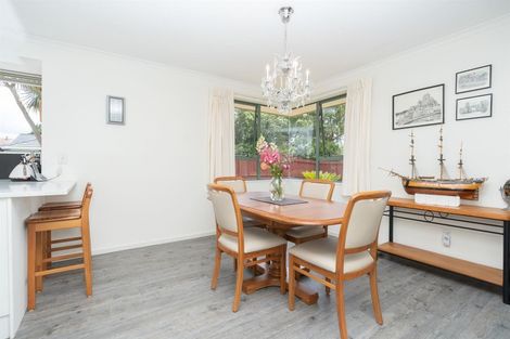 Photo of property in 15 Shannon Place, Nawton, Hamilton, 3200