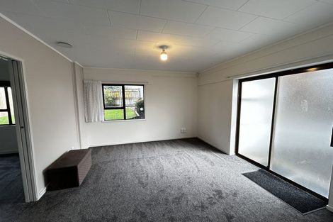 Photo of property in 1/27 Butterworth Drive, Glendene, Auckland, 0602