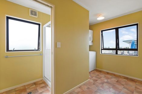 Photo of property in 1337c Papamoa Beach Road, Papamoa Beach, Papamoa, 3118