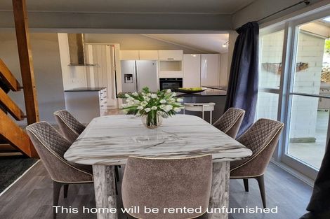 Photo of property in 11 Elm Street, Waiuku, 2123