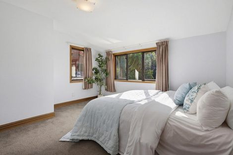 Photo of property in 8 Furneaux Grove, Whitby, Porirua, 5024