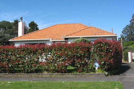 Photo of property in 21 Somerset Street, Brooklands, New Plymouth, 4310