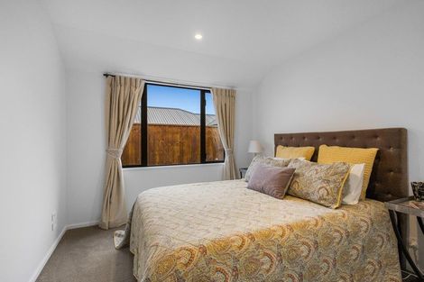 Photo of property in 8 Whitburn Avenue, Halswell, Christchurch, 8025