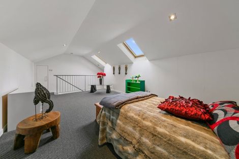 Photo of property in 7 Burgundy Park Avenue, Henderson, Auckland, 0612