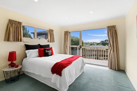 Photo of property in 11 San Ignacio Court, Henderson, Auckland, 0612