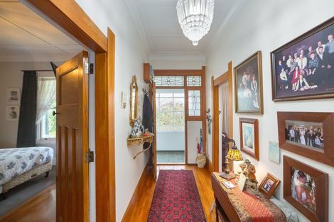 Photo of property in 44 Victoria Street, Carterton, 5713