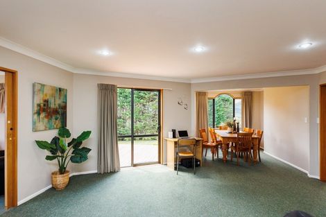 Photo of property in 80 Ngahere Park Road, Turitea, Palmerston North, 4472
