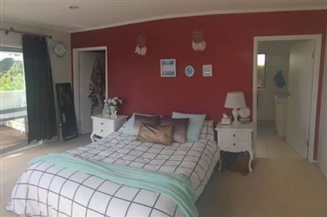 Photo of property in 78 Arran Road, Browns Bay, Auckland, 0630