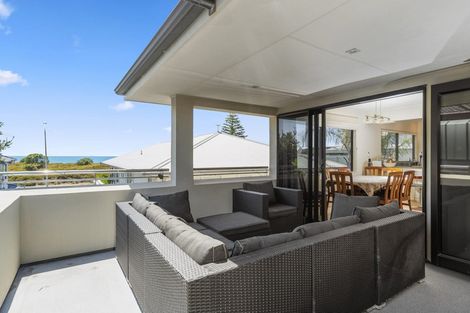 Photo of property in 2/134 Marine Parade, Mount Maunganui, 3116