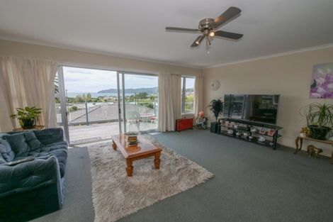 Photo of property in 27 Berghan Road, Coopers Beach, 0420