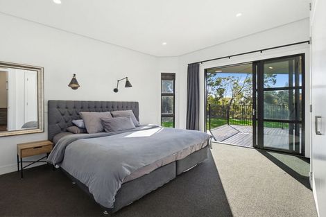 Photo of property in 334 Aokautere Drive, Aokautere, Palmerston North, 4471