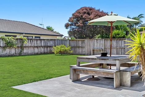 Photo of property in 25 Madeleine Terrace, Papamoa Beach, Papamoa, 3118