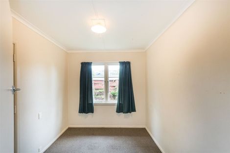 Photo of property in 28 Sheffield Street, Awapuni, Palmerston North, 4412