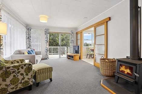 Photo of property in 20 Cron Avenue, Te Atatu South, Auckland, 0610