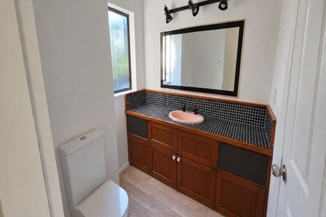 Photo of property in 2 Eclipse Lane, Whitby, Porirua, 5024
