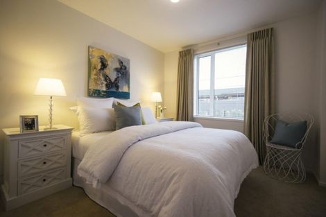 Photo of property in 2/100 Edinburgh Street, Pukekohe, 2120