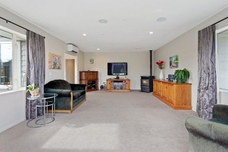 Photo of property in 1 Thomas Lane, Rangiora, 7400