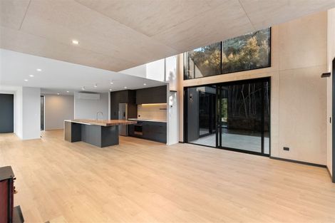 Photo of property in 10 Goldie Lane, Albert Town, Wanaka, 9305