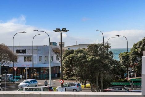 Photo of property in 18 Mina Way, Browns Bay, Auckland, 0630