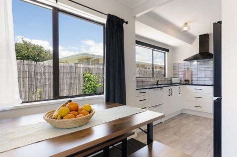 Photo of property in 101a Chadwick Road, Greerton, Tauranga, 3112