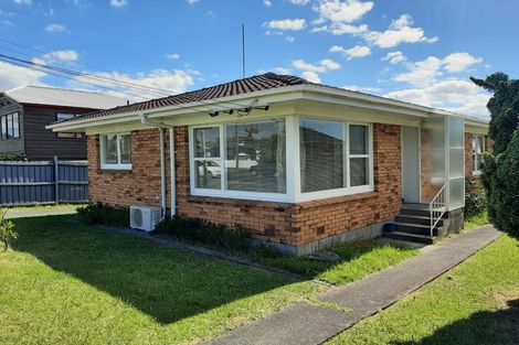 Photo of property in 1/12 Aramoana Avenue, Devonport, Auckland, 0624