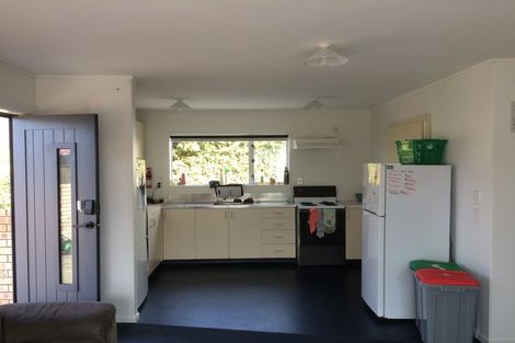 Photo of property in 30a Roche Avenue, Upper Riccarton, Christchurch, 8041