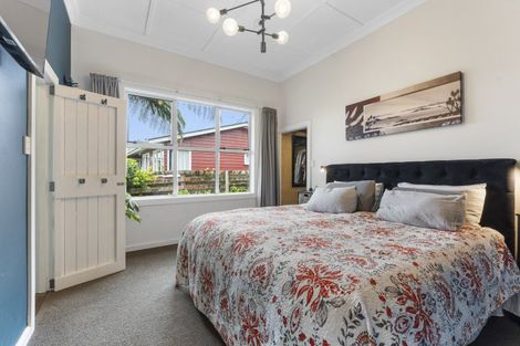 Photo of property in 24 Tararua Street, Pahiatua, 4910