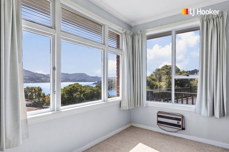 Photo of property in 1 Featherston Street, Macandrew Bay, Dunedin, 9014