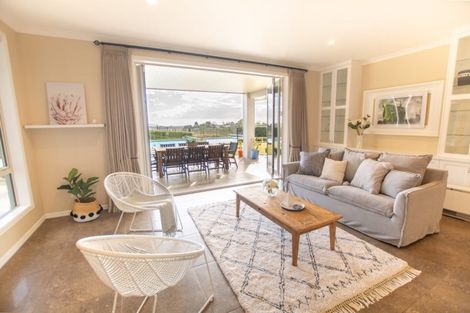 Photo of property in 62 Blackberry Way, Welcome Bay, Tauranga, 3175