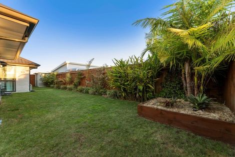 Photo of property in 14 Sarcodia Place, Papamoa Beach, Papamoa, 3118