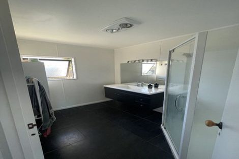 Photo of property in 22 Tawari Street, Inglewood, 4330