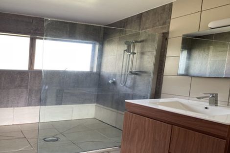 Photo of property in 39 Mack Place, Red Hill, Papakura, 2110