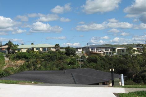 Photo of property in 14 Lysaght Place, Welcome Bay, Tauranga, 3112