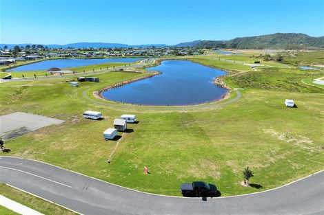 Photo of property in 7 Taniwha Place, Matarangi, 3592