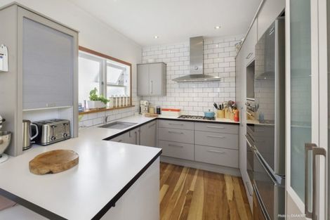 Photo of property in 24 Hurman Street, Karori, Wellington, 6012