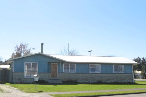 Photo of property in 102 Tavistock Road, Waipukurau, 4200