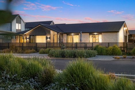 Photo of property in 1 Chrysler Street, Papamoa, 3118