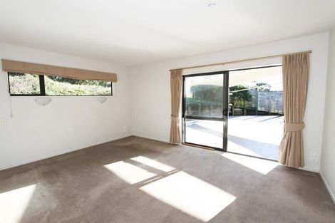 Photo of property in 45 Roberta Crescent, Orewa, 0931