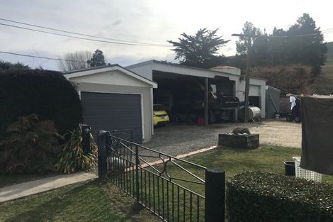 Photo of property in 32 Tokarahi-ngapara Road, Ngapara, Oamaru, 9494