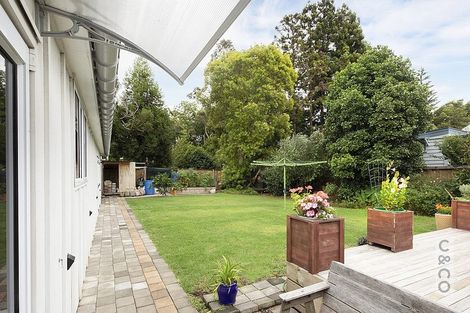 Photo of property in 7 Taupaki Road, Taupaki, Henderson, 0782